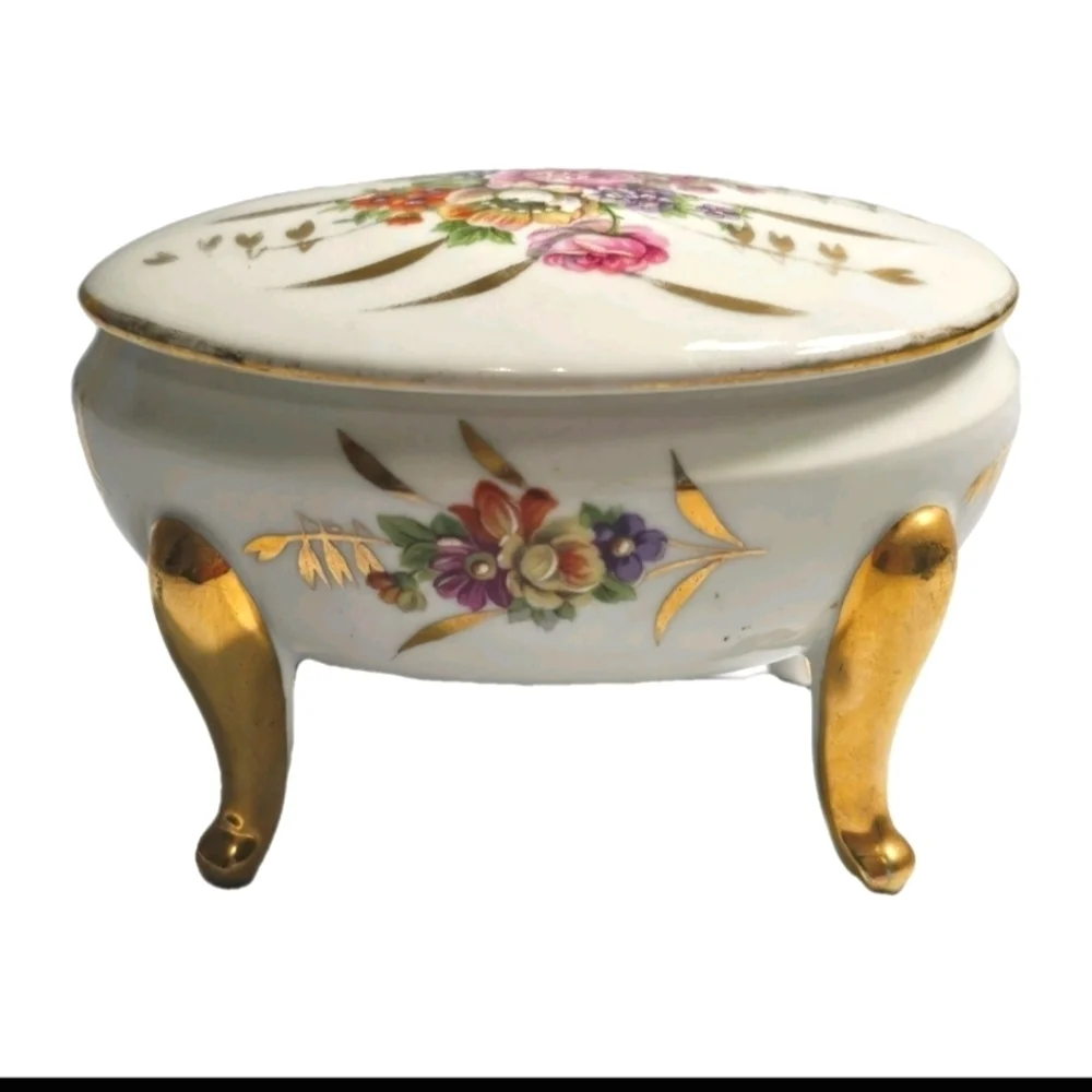 LIMOGES  FRANCE  EGG SHAPE FLORAL HANDPAINTED FOOTED WHITE VINTAGE TRINKET BOX